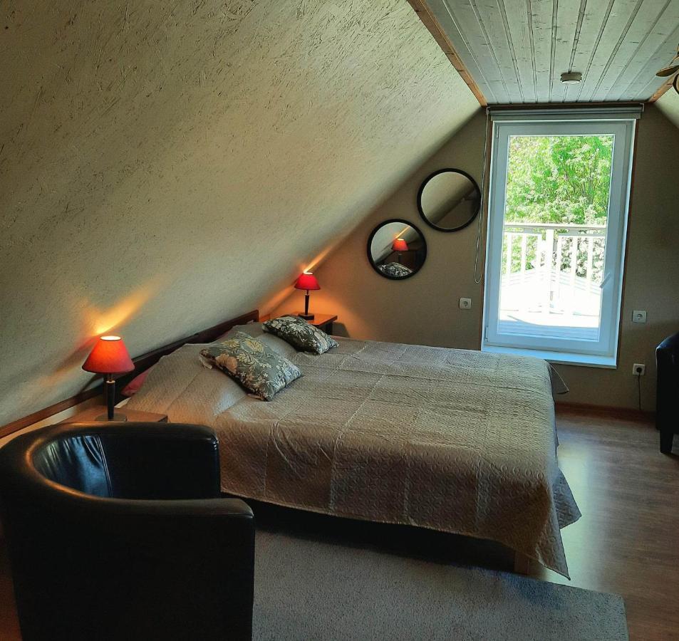 Paerna Guesthouse & Apartments Kuressaare Exteriér fotografie