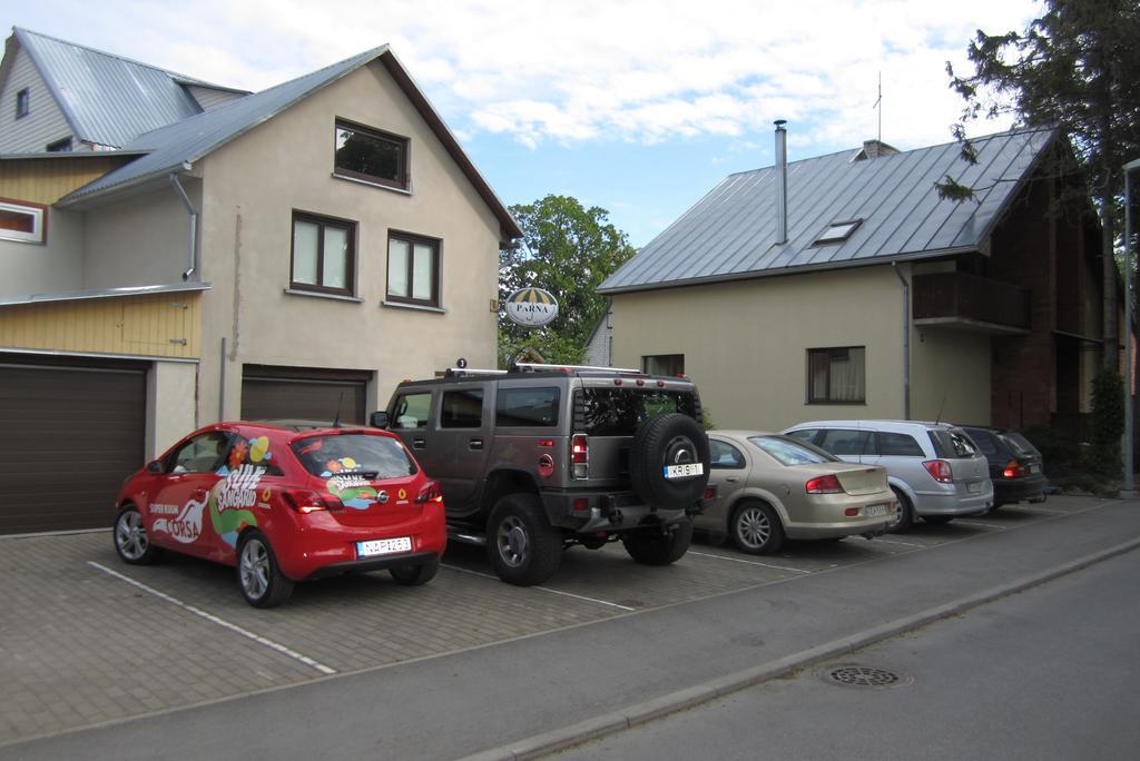 Paerna Guesthouse & Apartments Kuressaare Exteriér fotografie